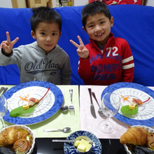 1 1 1 1 もちパパ、孫とお食事会、食育、テーブルマナー・・・・・