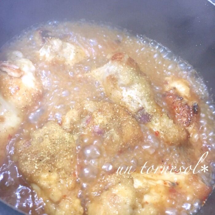 ③時々ひっくり返しながら煮込んで☆