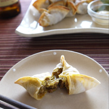 餃子の皮で揚げずに簡単!黄金トリオA.B.Cのサモサ