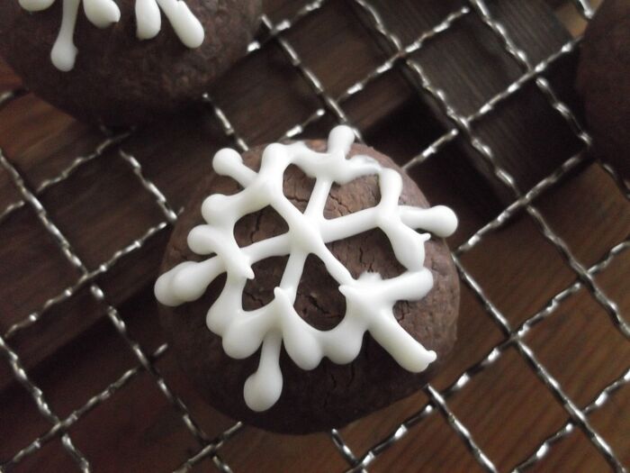 チョコペンでデコ