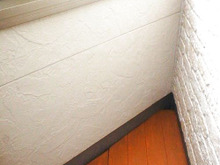 端材で簡単DIY★三角コーナーにスッキリ収納の為の棚