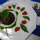 もち麦と野菜のRisotto noir、バジルとトマトフォンデユーを添えて・・・・