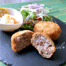 食欲増進に☆シャキシャキ!ジューシーな大根いりメンチカツ