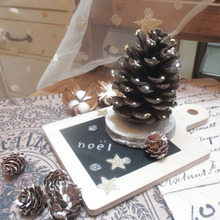 松ぼっくりで手作り!ナチュラル♡クリスマスツリー