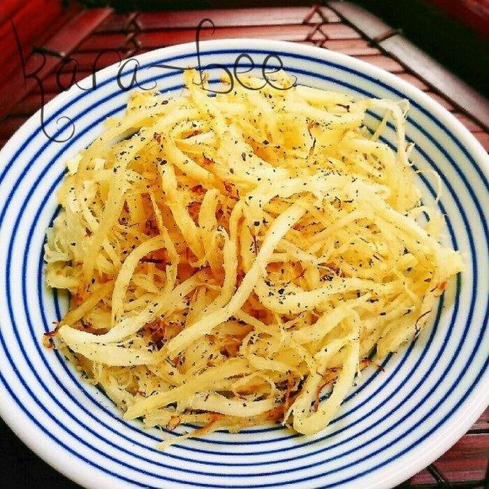 秒殺おつまみ♪ビールが進む♪さきいかのバターペッパー炒め