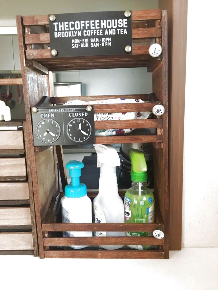 セリアの木箱でカンタンDIY! 衛生用品をまとめてスッキリ
