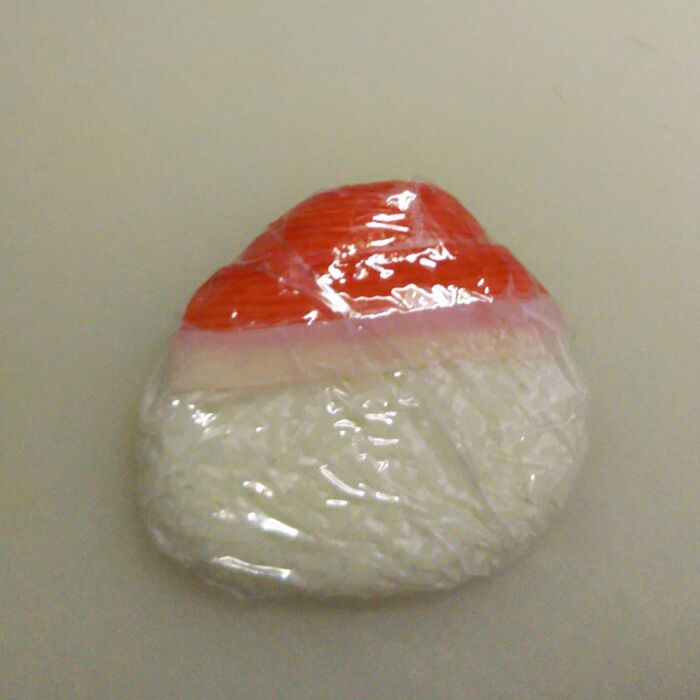 ③サンタの帽子を作る