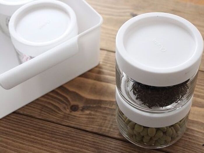 上段の収納には乾物を