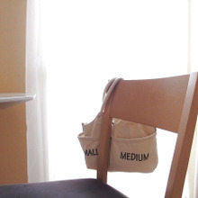 ダイニングの椅子から動きたくない人のための「リビング用バッグ」