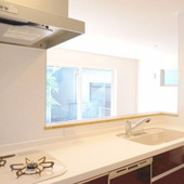 汚れがこびりつく前に!レンジフード掃除をラクにする頻度は●●回!