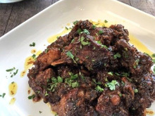 お口の中でとろけるおいしさ!スペアリブのバルサミコ煮