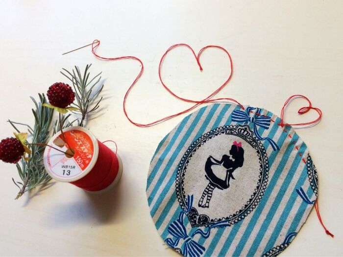 生地のまわりを並縫いします♡