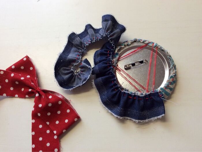 グルーガンで接着します♡