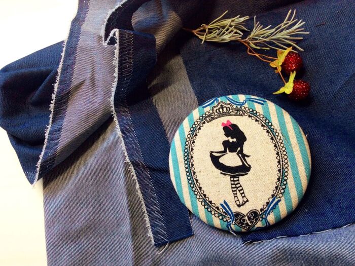 デニム風生地の端のフリル♡