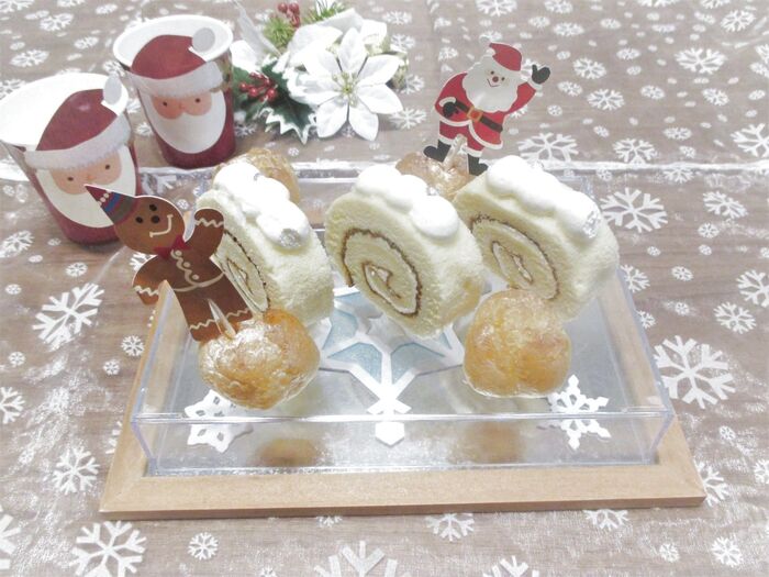 いつものスイーツもクリアケースにのるとよそ行きの顔になりますね♪