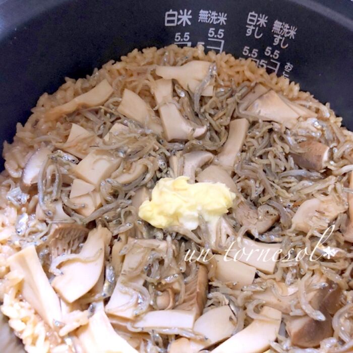 ④バターを入れて、コクをだして!