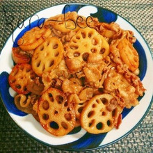 簡単激ウマ♡豚バラれんこんの甘辛にんにく醤油炒め