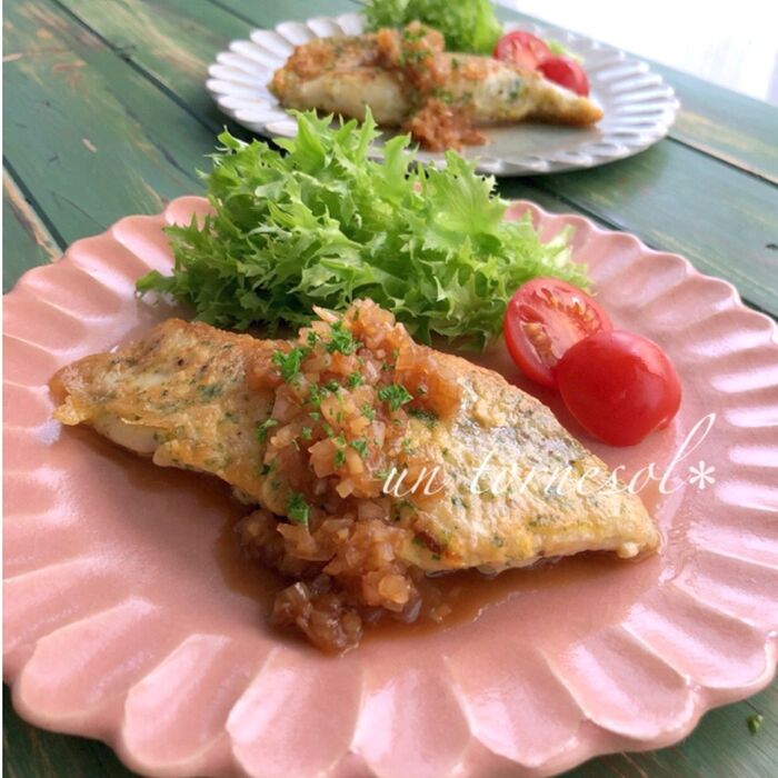 体力強化に☆おうち洋食屋さんでタラのピカタ~パセリとオニオンソース~