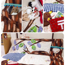 ソファーにかけて遊べる♪仕掛けが沢山!ごっこ遊びマット