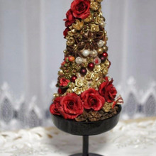 木の実いっぱいのクリスマスツリーの作成ヒント