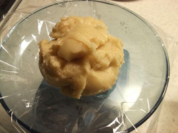 プレーン生地とココア生地に