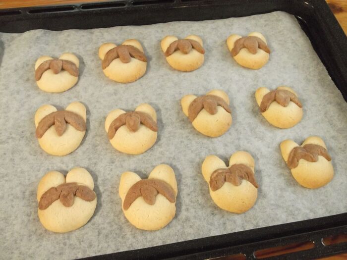 180度のオーブンで15分焼く