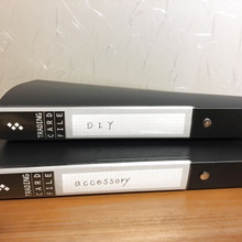 トレーディングカードホルダーで在庫管理