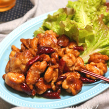 ピリピリチキン・おつまみにも。