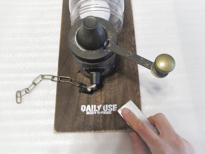 ⑪あればステンシルやセリアの転写シートで文字を入れる。