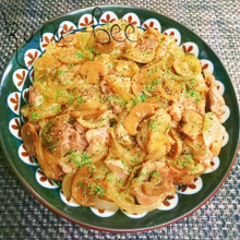 こりゃウマい♡ガリバタ和風マッシュルームチキン