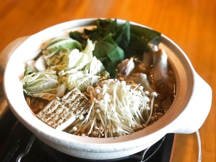 2種のカレーが味の決め手! 冬の葉野菜をたっぷり食べるあごだしカレー