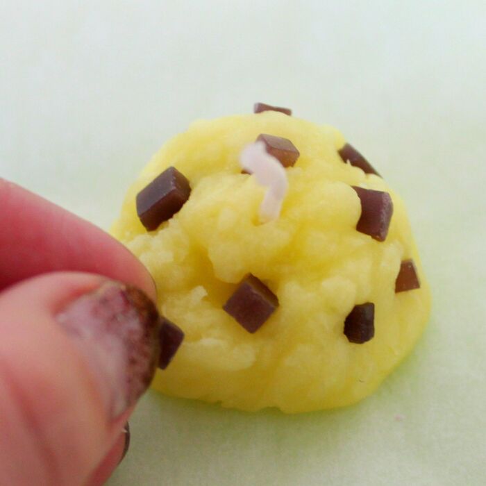 チョコチップを付ける