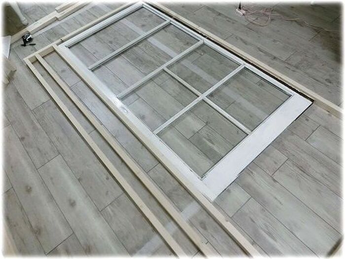 木枠を作っていきます。