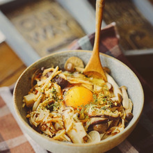 5分で完成!!ヘルシーなのに大満足!きのこの月見丼☆