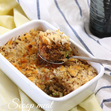 キャベツたっぷり・ジューシースコップメンチカツ。