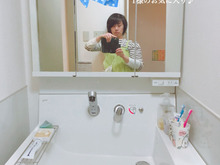 お家にあるモノで簡単【メイク品収納♪】~洗面台*鏡裏収納~