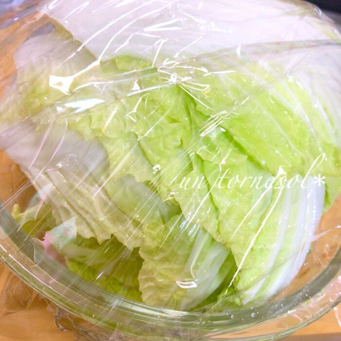 ①根元を切り落としながら、順番にはがして!