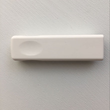 ダイソーのコンパクトでおしゃれなホチキス