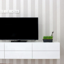 気が付いたらホコリだらけ?!今すぐ出来るテレビの掃除方法とは