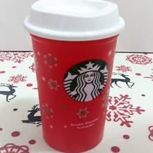 電子レンジもOKなスタバの何度も使えるカップ