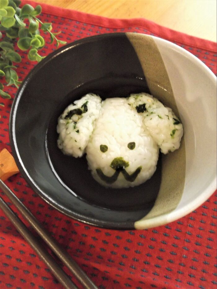 飲んだときの〆に、年末年始の疲れた胃に!2018年干支 いぬのおにぎりでお茶漬け【おちゃづ犬】