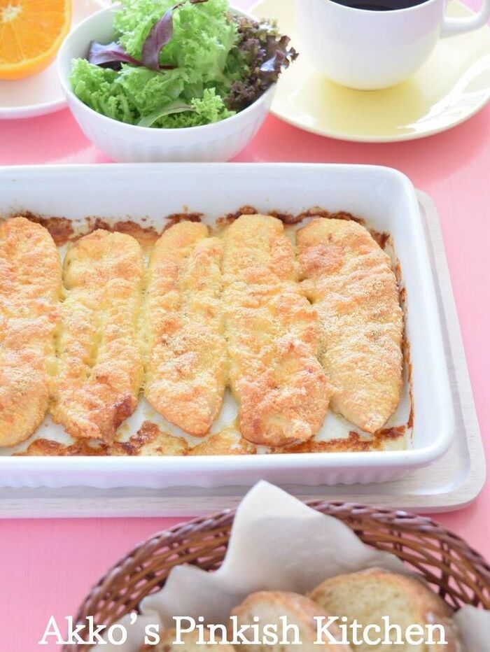 鶏のささみのチーズピカタ オーブンでカリッとアツアツ!