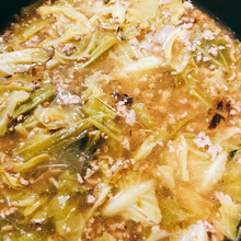 簡単、2品でほっこりキャベツ丼♬