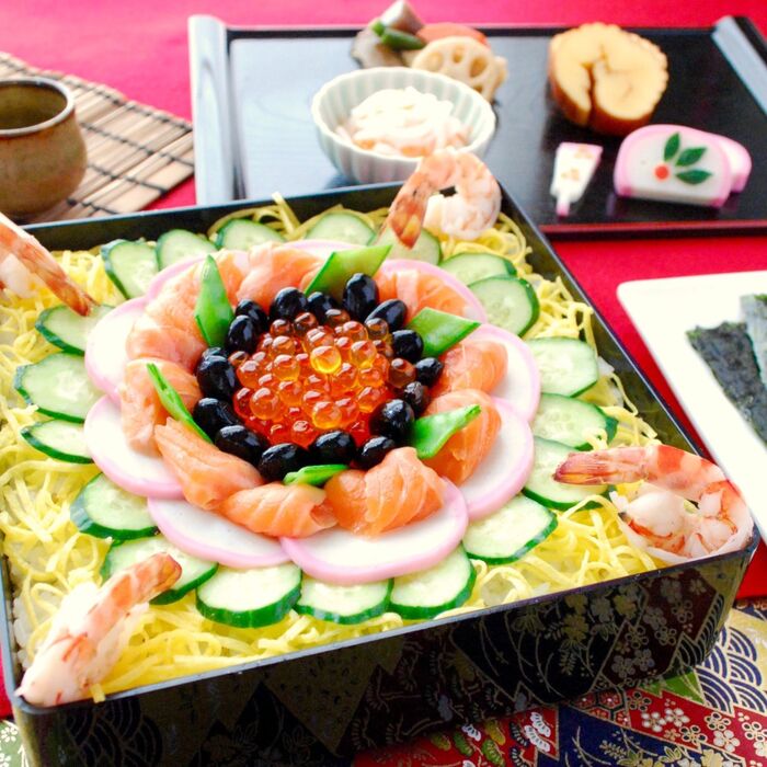 お重で盛り付け！豪華に見えるちらし寿司の作り方