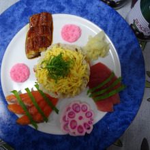 ちょっとだけよ~お節、もちパパstyle 「ちらさない寿司」