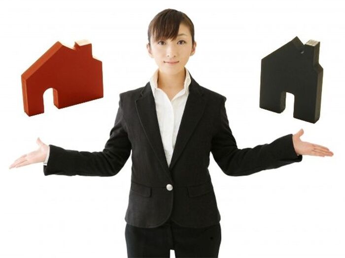 手元に余裕資金ができた場合、繰り上げ返済に使う? それとも資産運用をする?