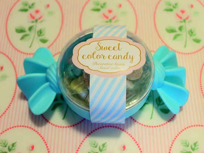 CouCouで購入☆かわいいケース入りのお菓子