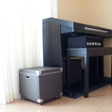 収納スペースを増やしても同色効果でスッキリ!