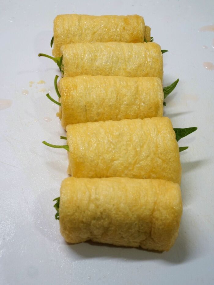 端からクルリと巻きましょう