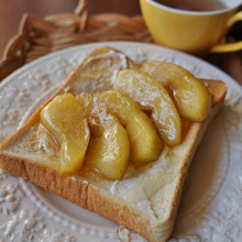 シナモンで身体ポカポカ♡りんごのシナモンバタートースト